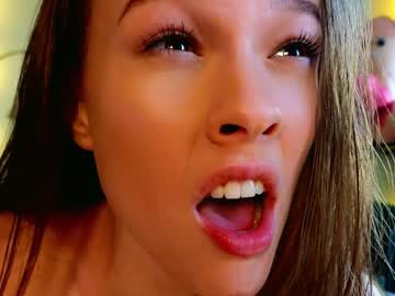 girl
        _demi_dee_ cam image #1416892