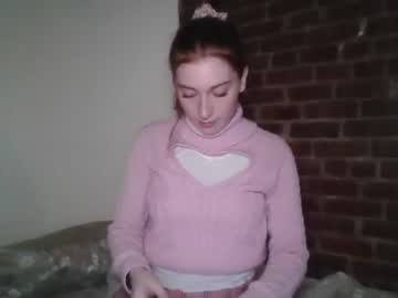 girl
        daddysdollhouse cam image #3376413