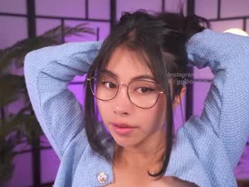 girl
        gigi_ulala cam image #4311920