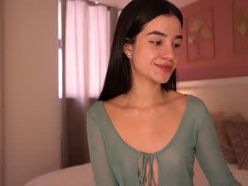 girl
        winona__ cam image #2065811