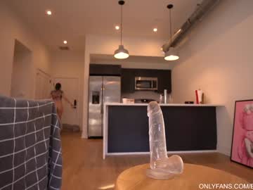 girl
        bailey_eilish cam image #2804699