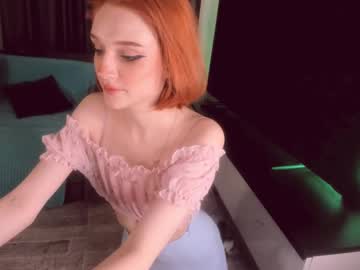 girl
        klttys_pearl cam image #5626766