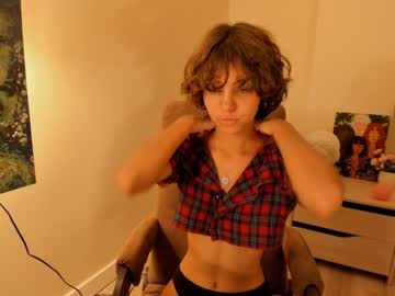 girl
        lenaelisabeth cam image #2743098