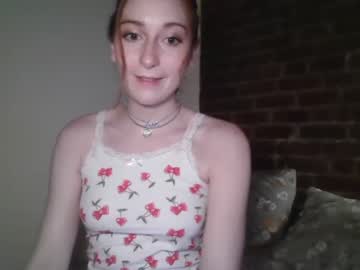 girl
        daddysdollhouse cam image #3291096