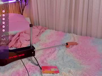 girl
        little_effy18 cam image #3668568