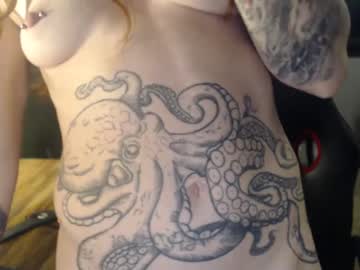girl Sex Webcams With Notorious Girls with astraeasiren