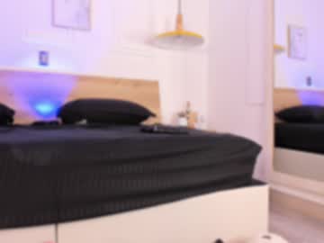 girl
        bella__donne cam image #6757309