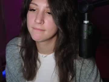 girl
        alexa_dream cam image #3109638