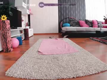 couple
        sexydea cam image #2437861