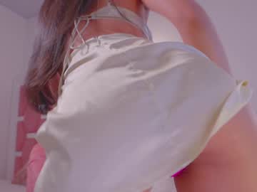 girl
        nicolle_mitchelle cam image #4838573