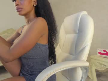 girl
        shantallknowless cam image #3336677
