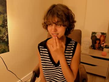 girl
        lenaelisabeth cam image #2741602