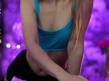 girl
        angeellina cam image #3030798