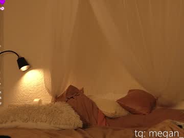 girl
        top_of_passion cam image #6636087