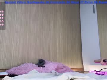 girl
        queenelia cam image #3828470