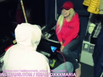 couple
        realtoxxxmaria cam image #761750