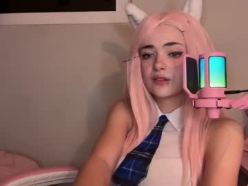 girl
        stellastassneyy cam image #3047392