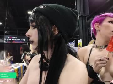 girl
        crimsonkitten cam image #2779252