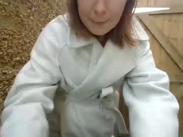 girl
        eatmypie69 cam image #2841322