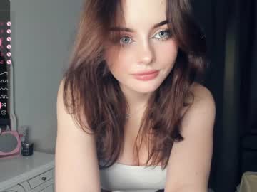 girl
        cute_caprice cam image #2504578