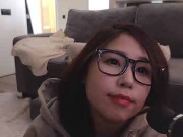 girl
        kimi_kay cam image #3578355