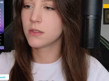 girl
        alexa_dream cam image #2037836