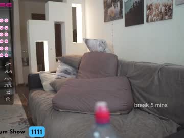 girl
        oxxme cam image #3890326