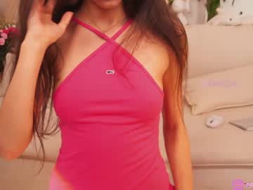 girl
        taanni_bc cam image #3692582