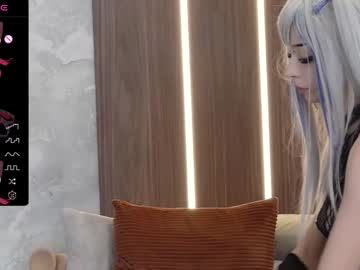 girl
        xenomy cam image #4655995