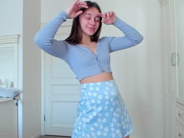 girl
        eleonora_linn cam image #42184