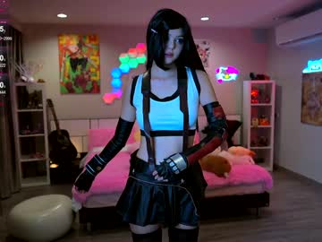 girl
        madnessalise cam image #4155857
