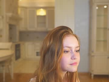 girl
        dorettaferrett cam image #4348807
