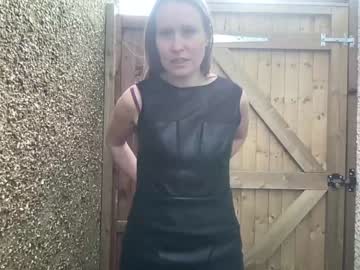girl
        eatmypie69 cam image #3796005