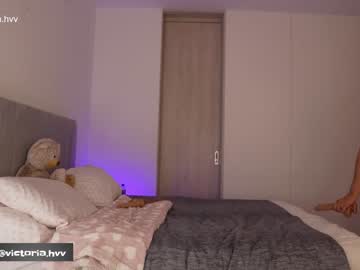girl
        amelie_bunny_real cam image #3682536