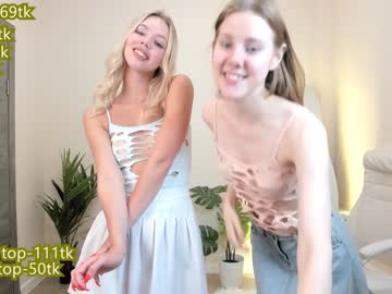 girl
        cassie_palmer cam image #2171452