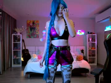 girl
        madnessalise cam image #4557042