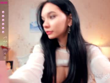 girl
        riskyproject cam image #1234702
