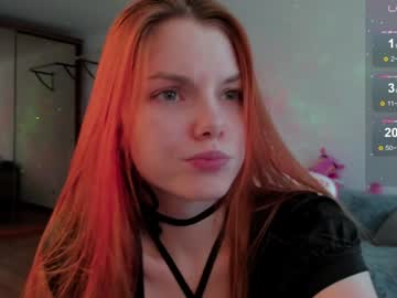 girl
        katy_ethereal cam image #4274786