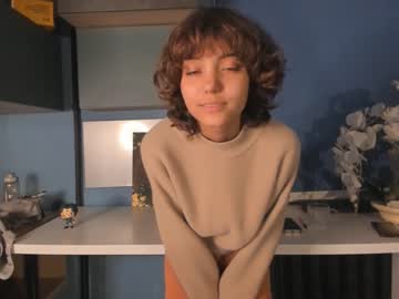 girl
        lenaelisabeth cam image #2895116