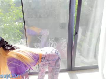 girl
        sassyt33n cam image #1676907
