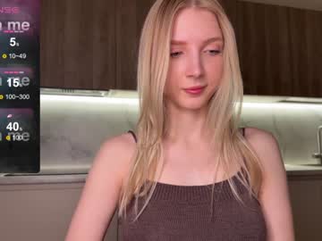 girl
        oh_honey_ cam image #3869496