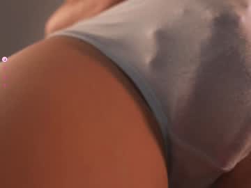 girl
        lucie_beltran cam image #6429468