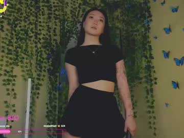 girl
        so_socutie cam image #6633210