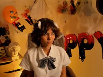 girl
        lenaelisabeth cam image #2748826