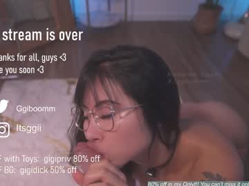 girl
        gigi_ulala cam image #6544776
