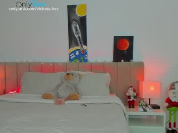 girl
        amelie_bunny_real cam image #192282