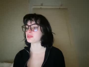 girl
        evilsnakes cam image #596393