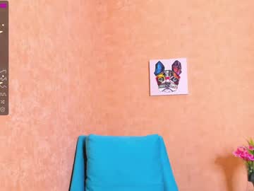 girl
        cristal_moli cam image #813193