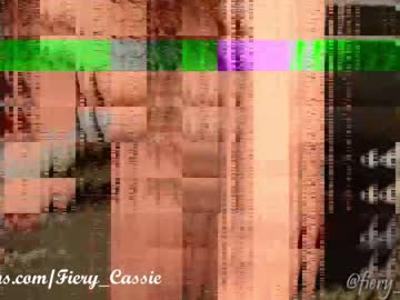 girl
        fiery_redhead cam image #2952685