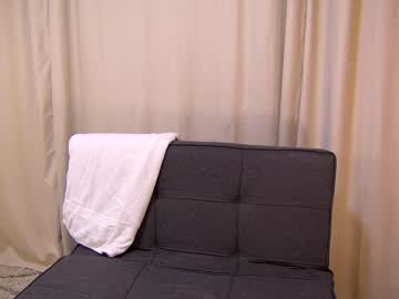 girl
        its_lily cam image #2958509